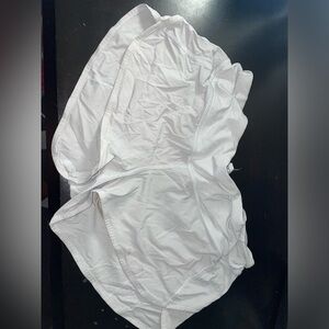 Lululemon Shorts Sz4 2.5 inseam